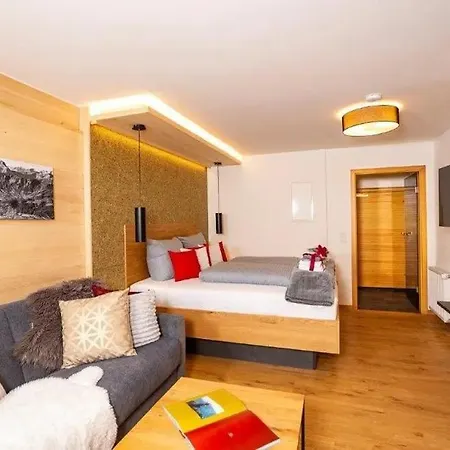 Apartment & Capricorno Mittelberg